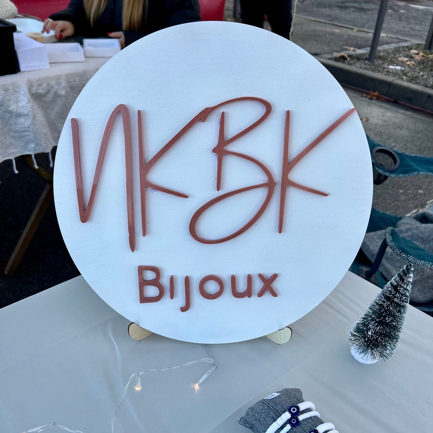 Enseigne logo 3D sur mesure – Décoration murale pour entreprise, boutique ou bureau