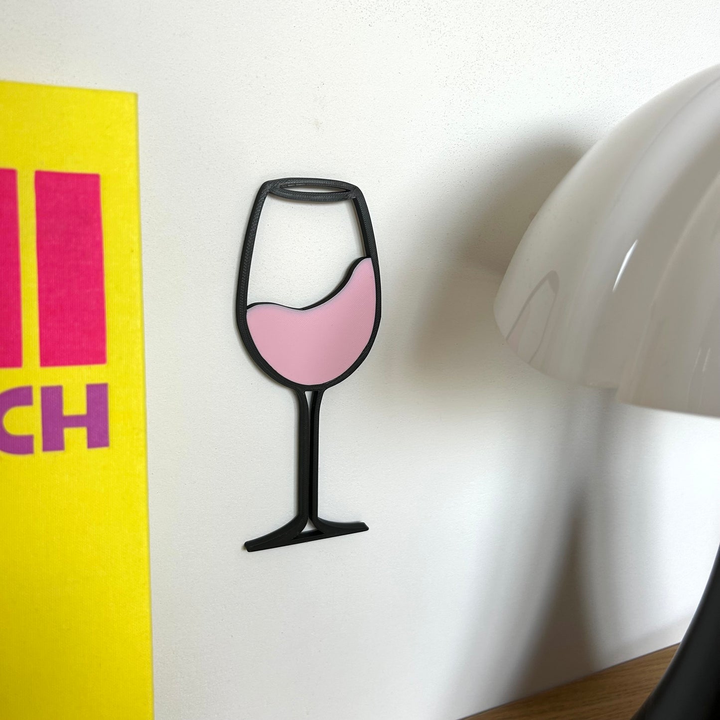 Décoration murale vin et cocktail, verre de vin design, déco salon tendance