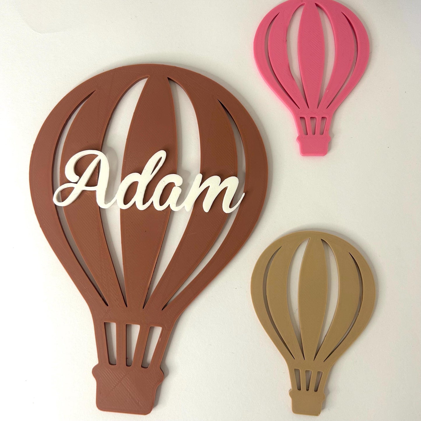 Décoration Murale Montgolfière Personnalisée – Cadeau Original pour Enfant, Déco Chambre Bébé Garçon ou Fille