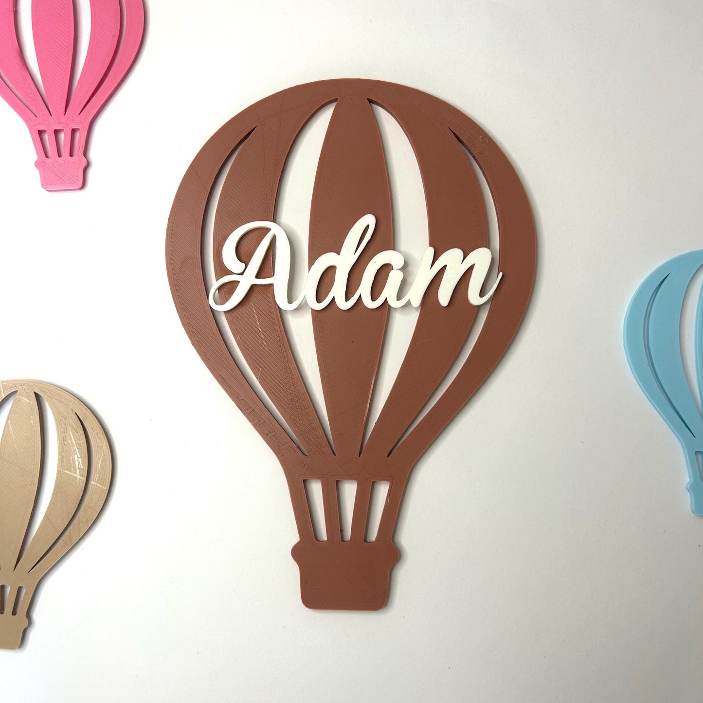 Décoration Murale Montgolfière Personnalisée – Cadeau Original pour Enfant, Déco Chambre Bébé Garçon ou Fille