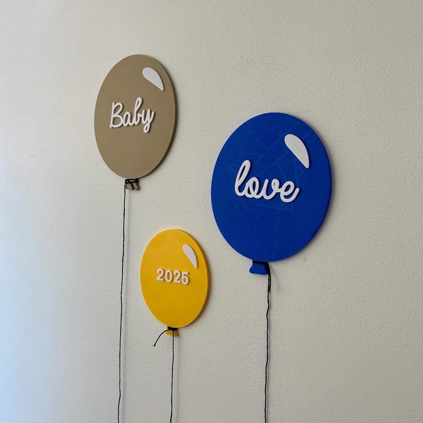 Ballon mural personnalisé en 3D – Décoration murale bébé, chambre enfant ou cadeau naissance – Mot ou prénom au choix – Plusieurs couleurs