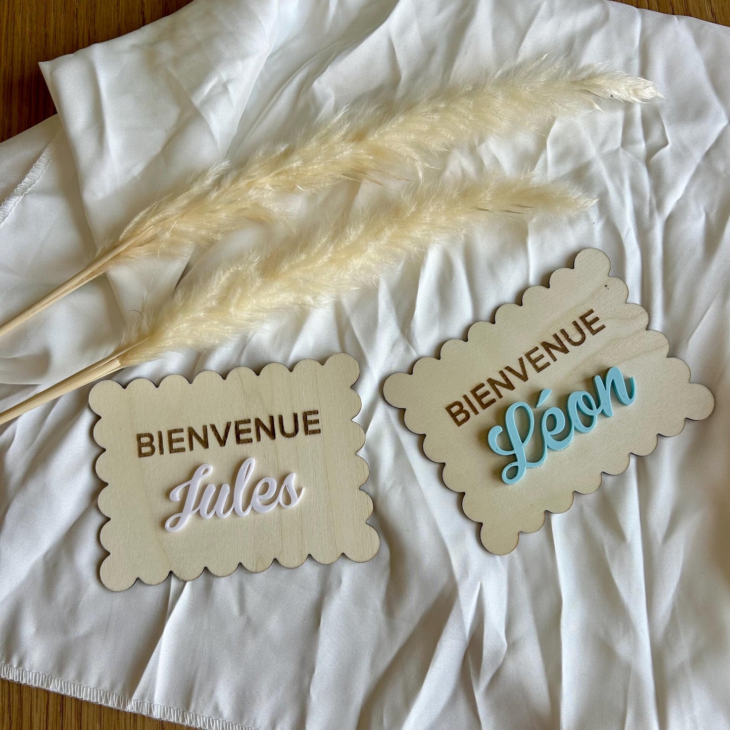 carte biscuit annonce naissance personnalisée prénom en bois plaque bienvenue bébé est né annonce du prénom