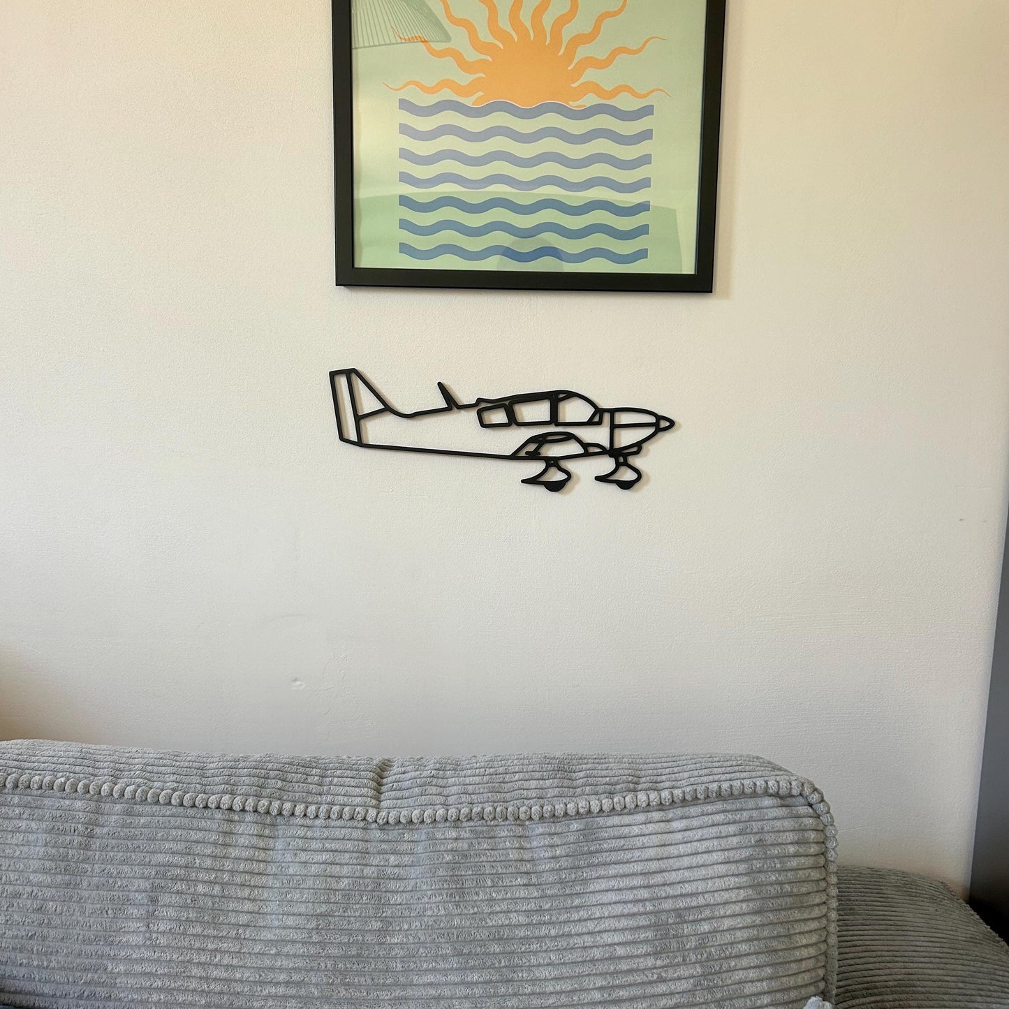 Décoration Murale Avion DR400 Personnalisée – Cadeau Original pour Enfant ou Passionné d’Aviation, Anniversaire ou Lâché Solo