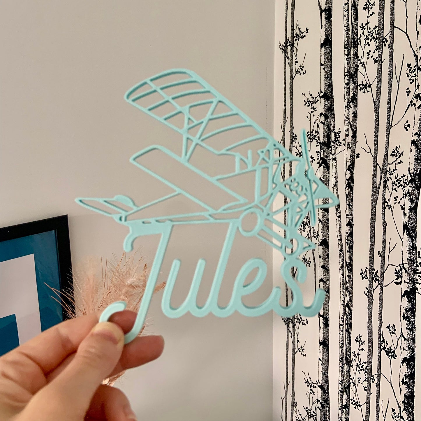 Décoration Murale Avion Vintage Personnalisable pour Chambre Bébé – Prénom en 3D