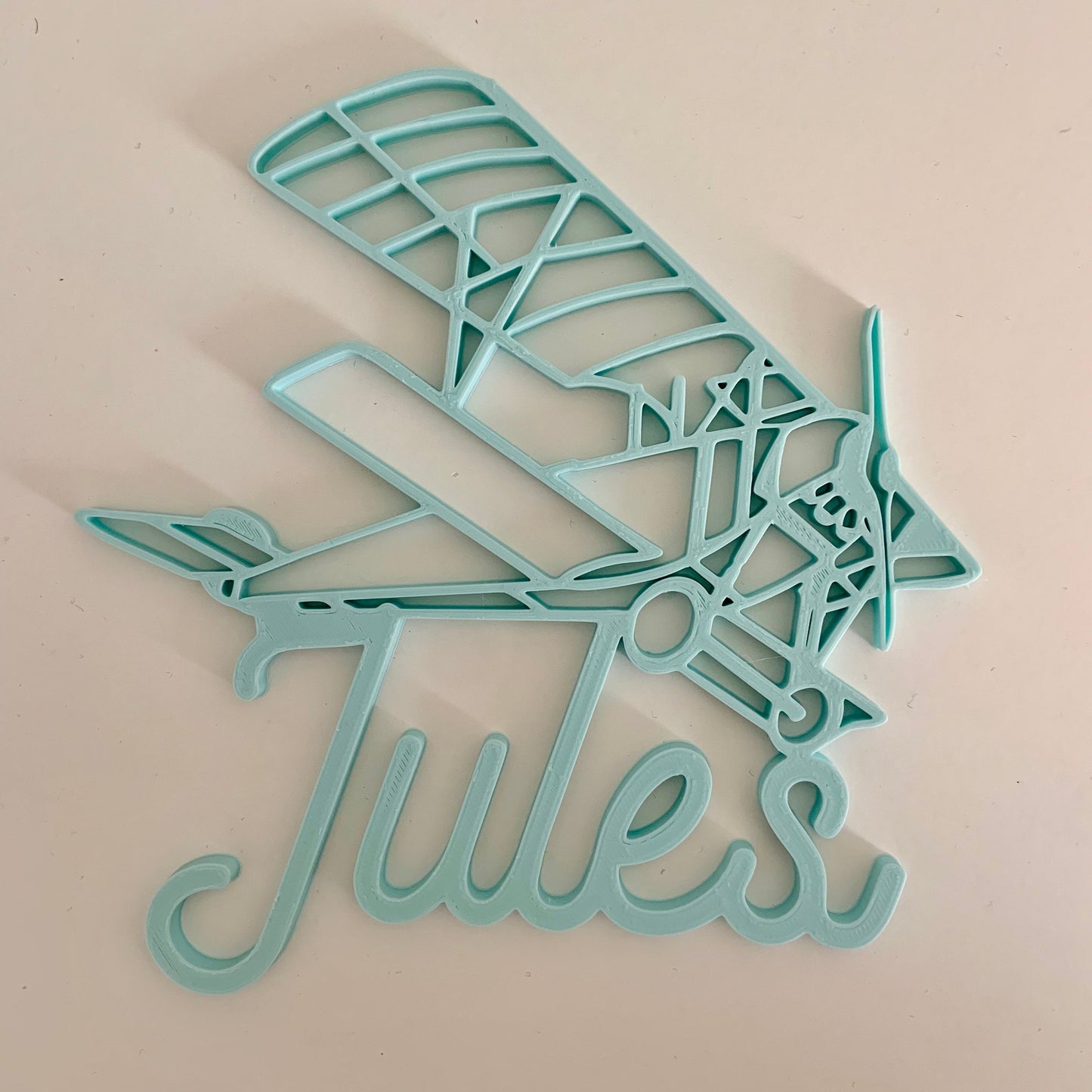 Décoration Murale Avion Vintage Personnalisable pour Chambre Bébé – Prénom en 3D