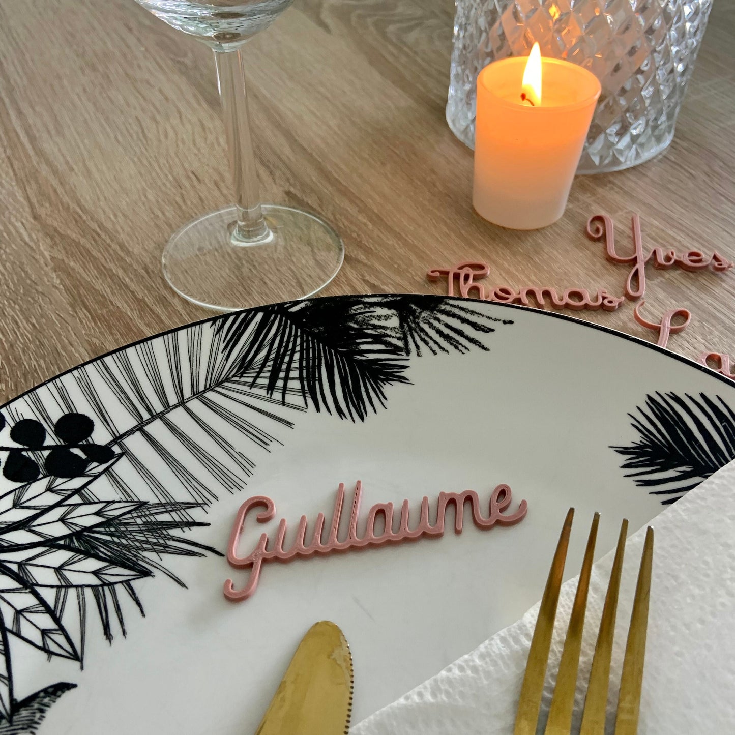 Marque-place personnalisé – Identificateur de prénom pour décoration de table