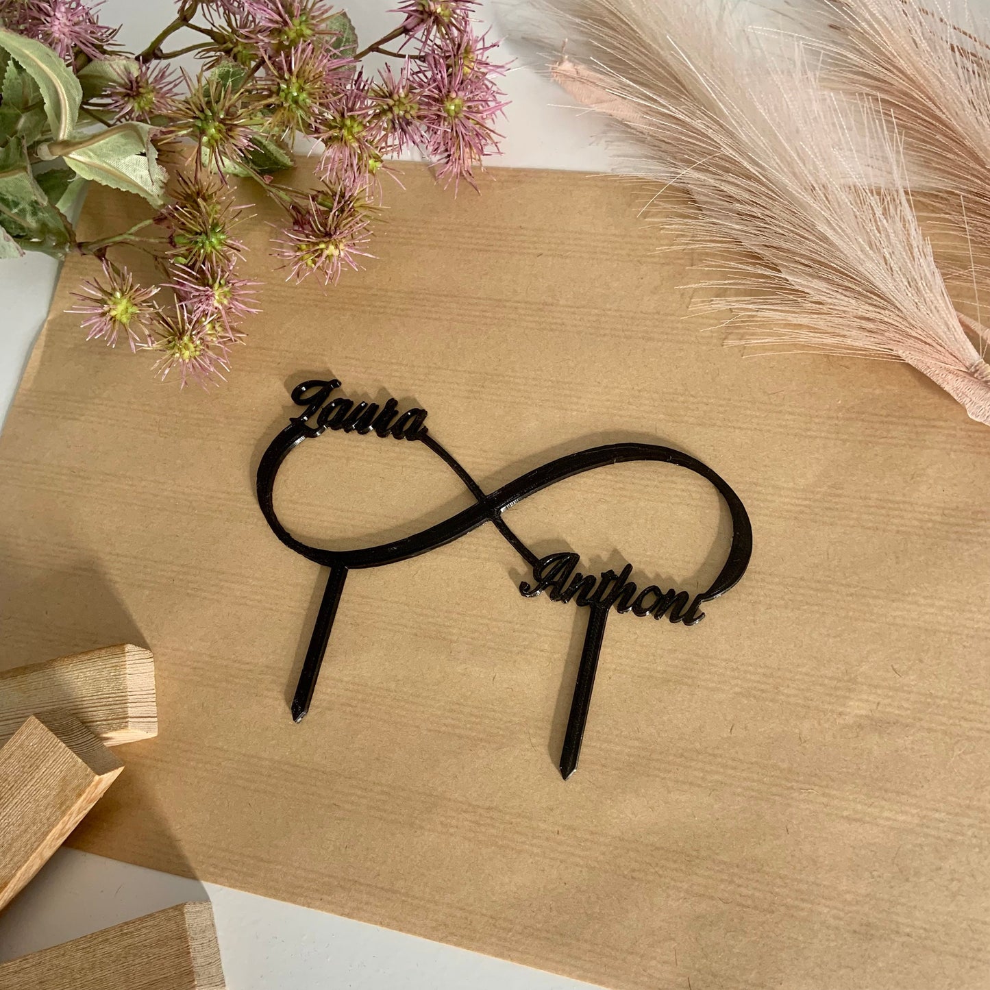 Cake Topper Mariage Personnalisé – Symbole Infini avec Prénoms pour Gâteau
