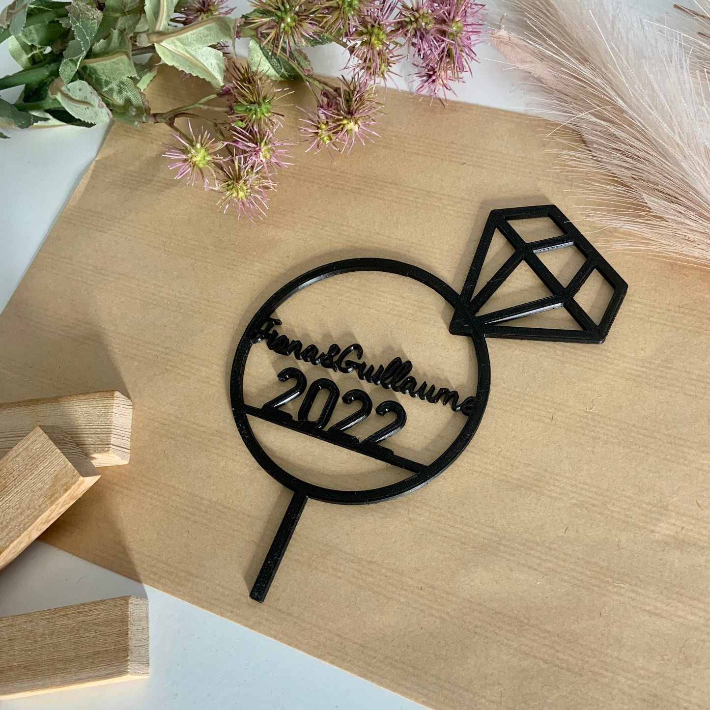 Cake Topper Personnalisé pour Mariage – Décoration de Gâteau Unique