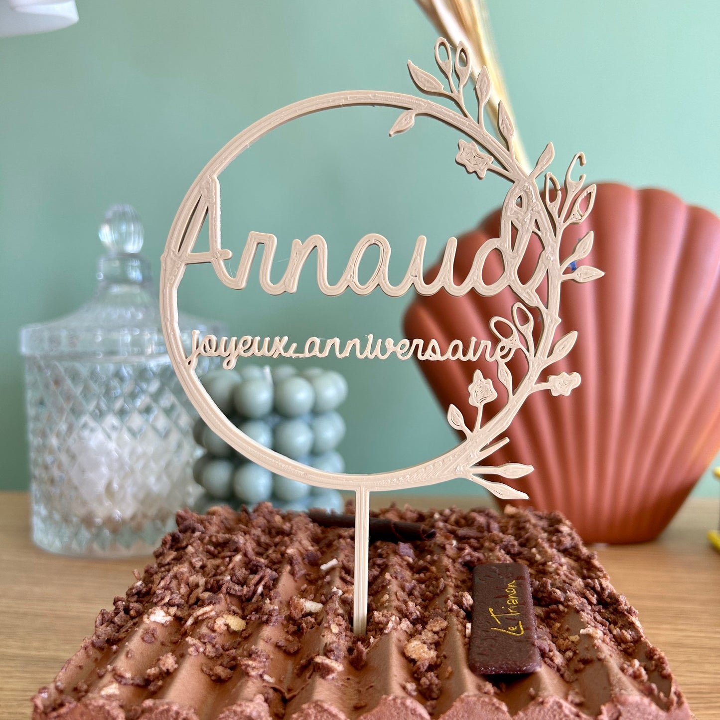 Cake Topper 3D Personnalisé – Décoration Unique pour Gâteau d’Anniversaire et Célébrations