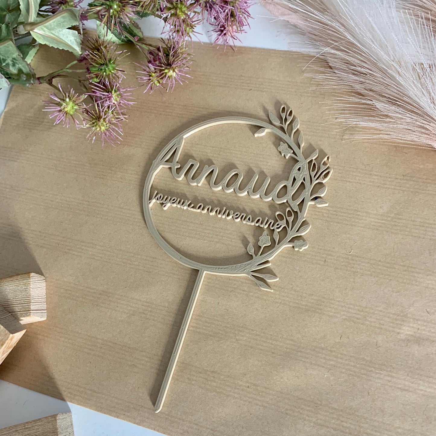 Cake Topper 3D Personnalisé – Décoration Unique pour Gâteau d’Anniversaire et Célébrations