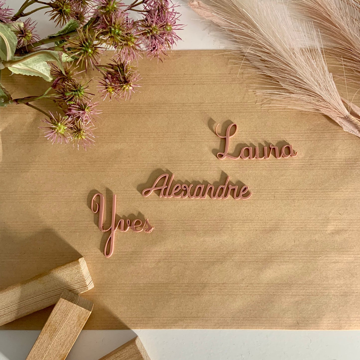 Marque-place personnalisé – Identificateur de prénom pour décoration de table