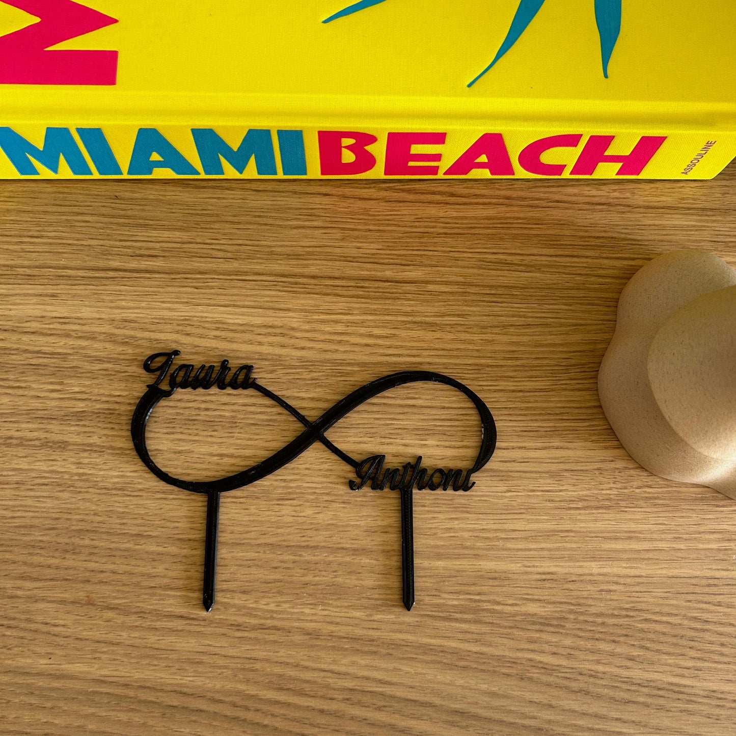 Cake Topper Mariage Personnalisé – Symbole Infini avec Prénoms pour Gâteau