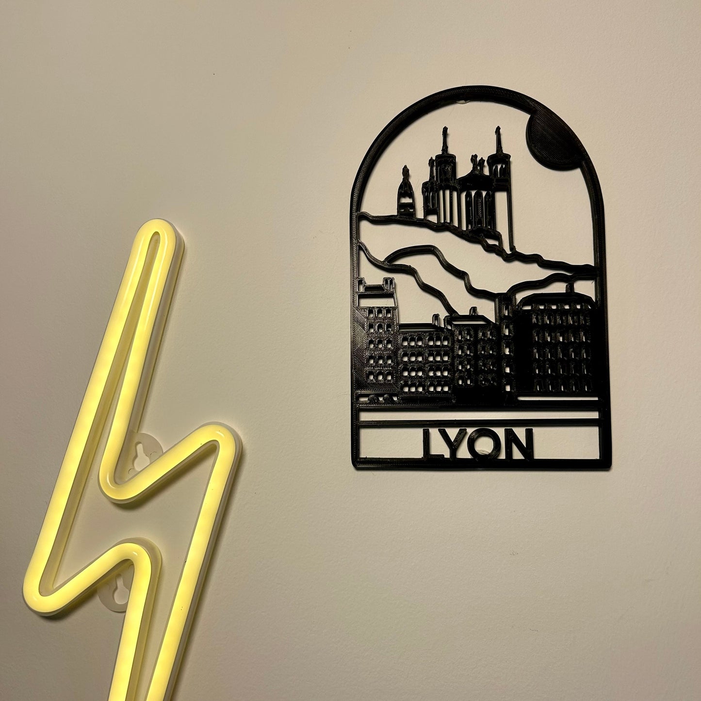 Décoration murale Lyon – Souvenirs de la ville, design tendance pour salon