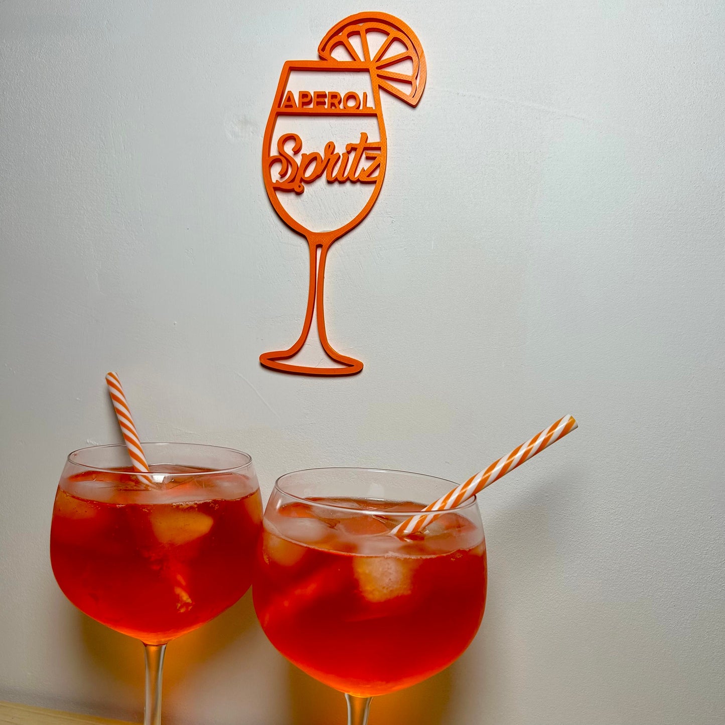 Décoration Murale Salon – Affiche Spritz Tendance, Style Bar Italien & Cocktail