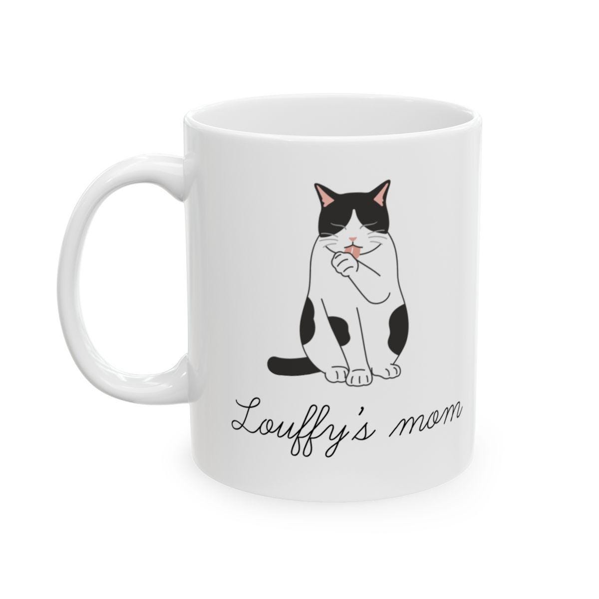 tasse chat noir et blanc à personnaliser cadeau chat pour les cat mom texte personnalisé tasse avec illustration de chat mug personnalisé