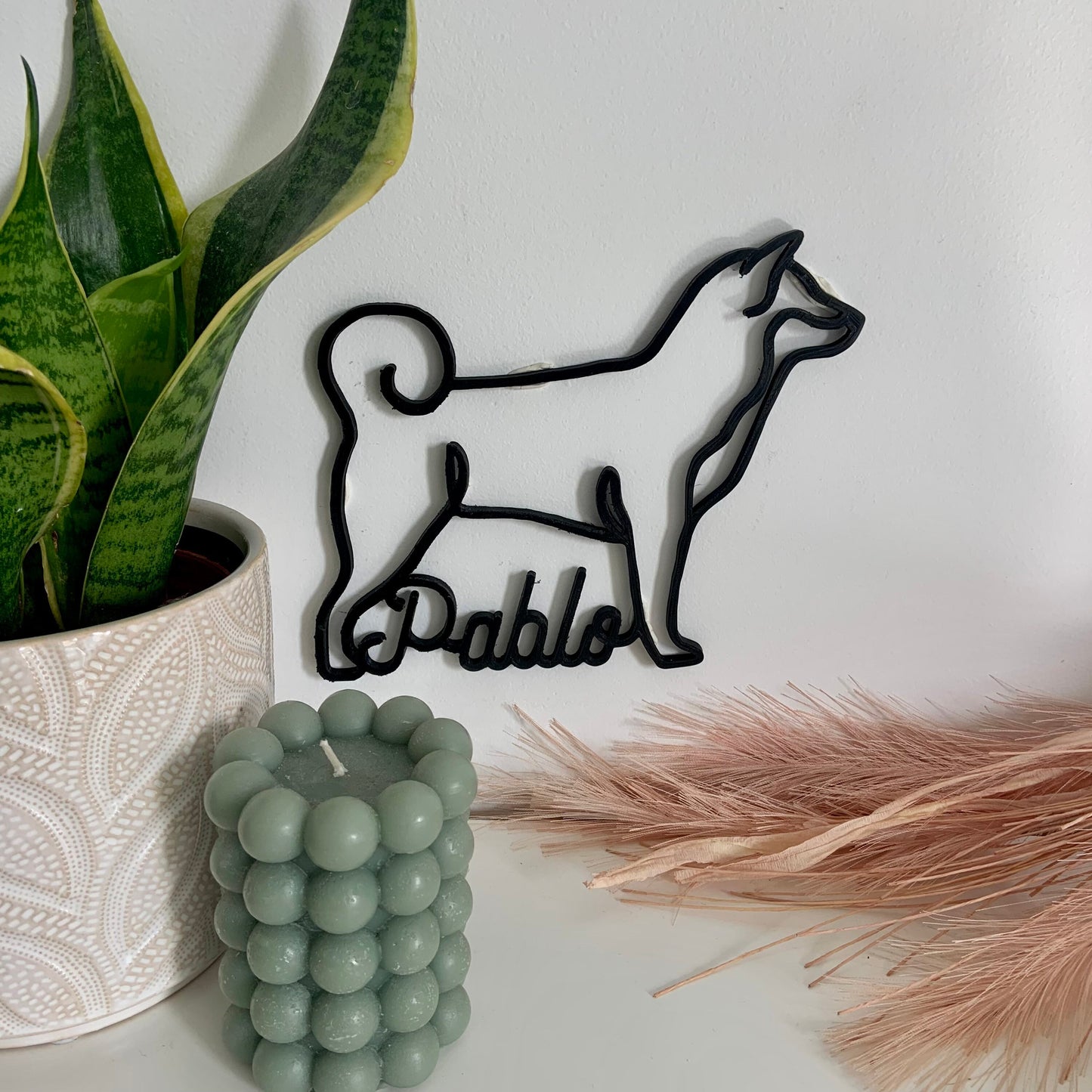 Silhouette Shiba Inu personnalisée – Décoration murale pour chien avec prénom