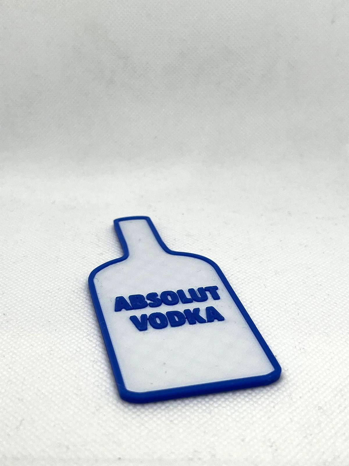 Décoration 3D Bouteille de Vodka – Idéale pour bar, table ou coin apéro – Personnalisable et stylée pour une ambiance festive