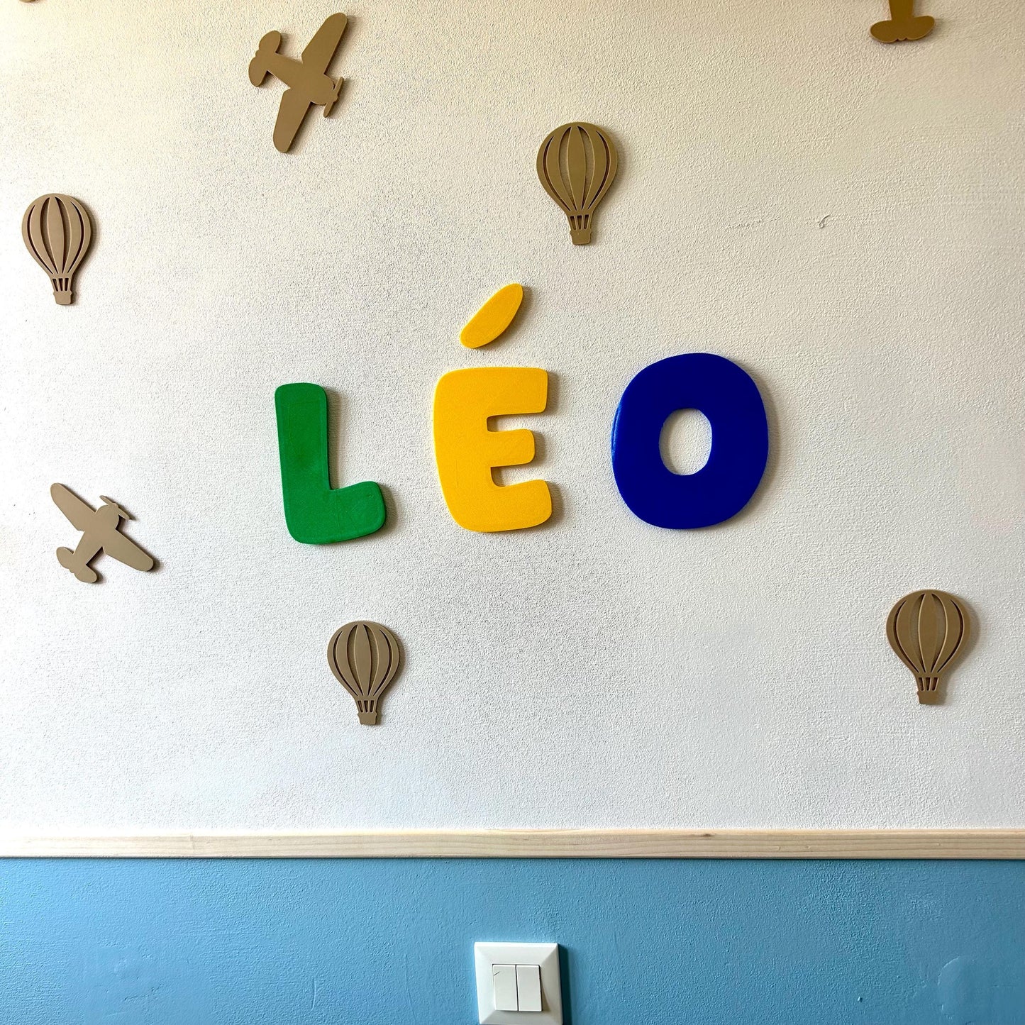 Lettre Murale 3D pour Chambre d’Enfant ou Bébé – Prénom Géant à Accrocher au-dessus du Lit ou sur la Porte, Idée Cadeau de Naissance