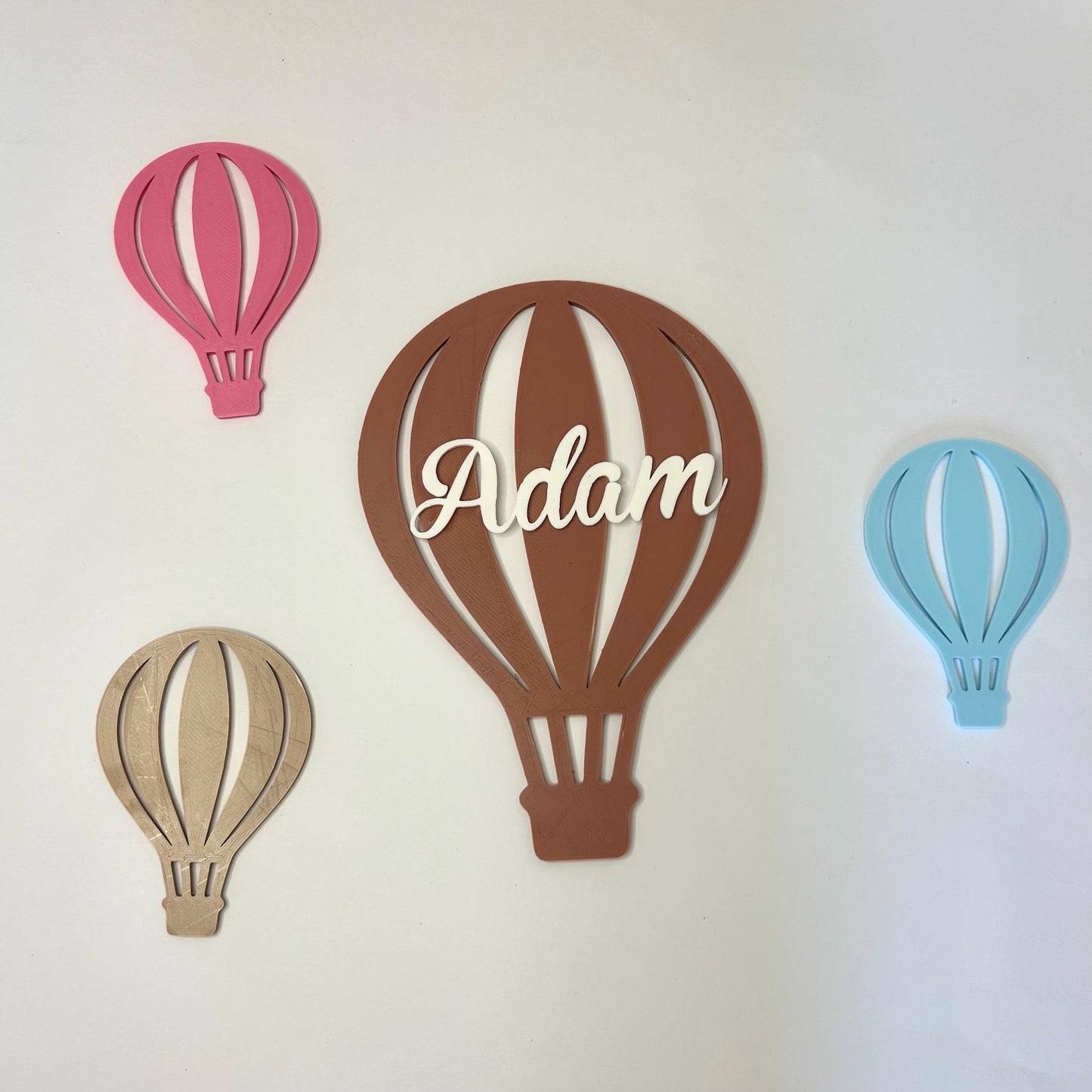 Décoration Murale Montgolfière Personnalisée – Cadeau Original pour Enfant, Déco Chambre Bébé Garçon ou Fille